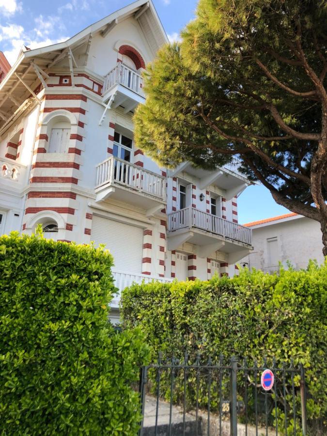 Falaise De Pontaillac Vaux-sur-Mer Exteriér fotografie